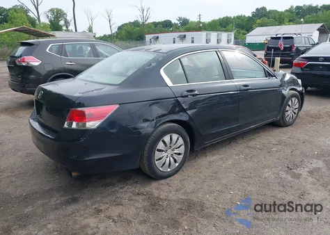 2008 Honda Accord 2.4 Lx z USA, uszkodzony, nr VIN 1HGCP26338A007649